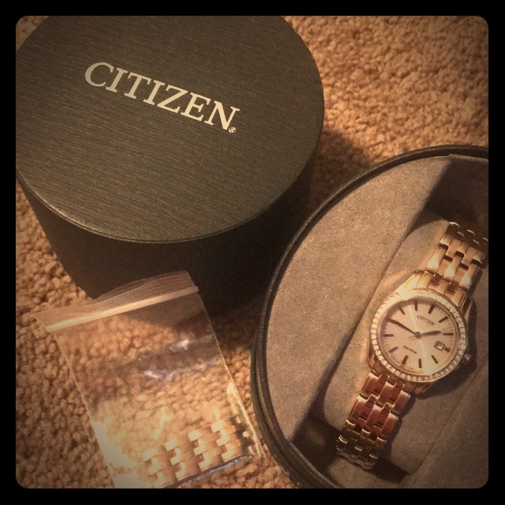 Citizens watch
